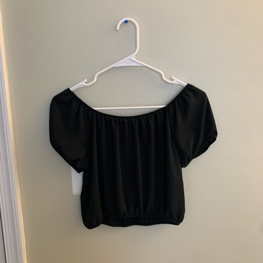 Brandy Melville Off Shoulder Top
